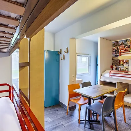 Hotelf1 Sur Orge 2* Brétigny-sur-Orge