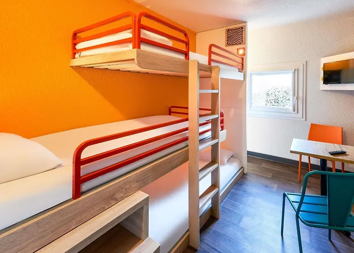 Hotelf1 Sur Orge Hotell 2*