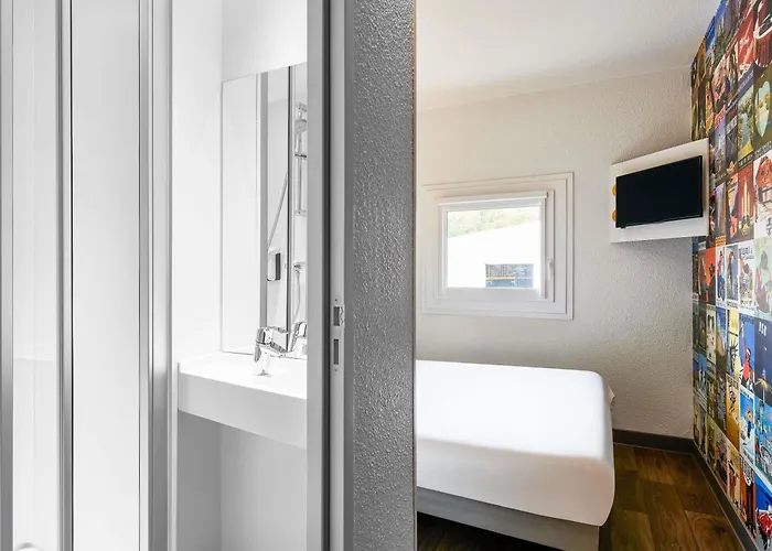 فندق Hotelf1 Sur Orge Brétigny-sur-Orge
